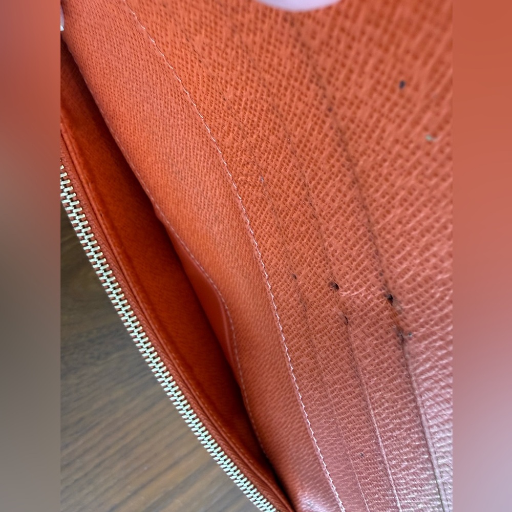 Louis Vuitton
Multicolor Insolite
Wallet - Very Good
Condition - Picture 7 of 9